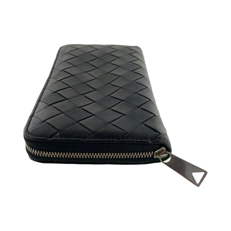 Bottega Veneta - Black & Green Maxi Intrecciato Long Zip Wallet