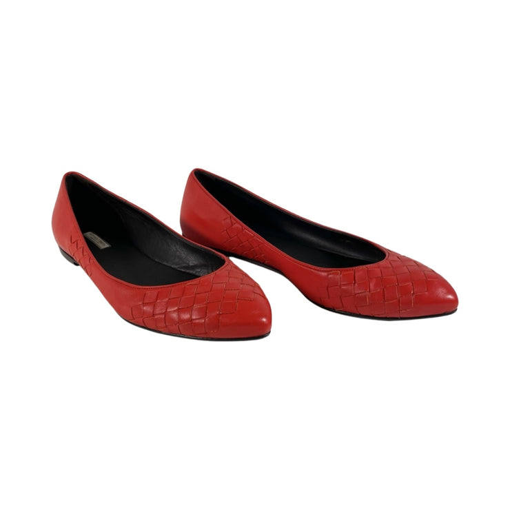 Bottega Veneta - Red Leather Intrecciato Flat