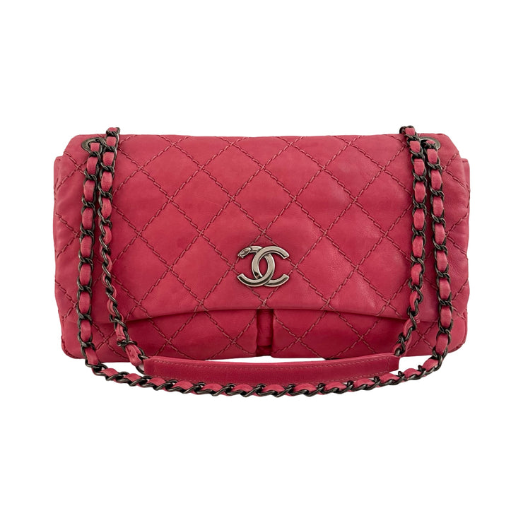Chanel - CC Pink Natural Beauty Split Pocket