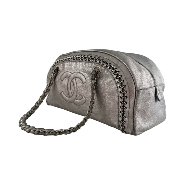 Chanel - CC Silver Luxe Ligne Bowler Bag