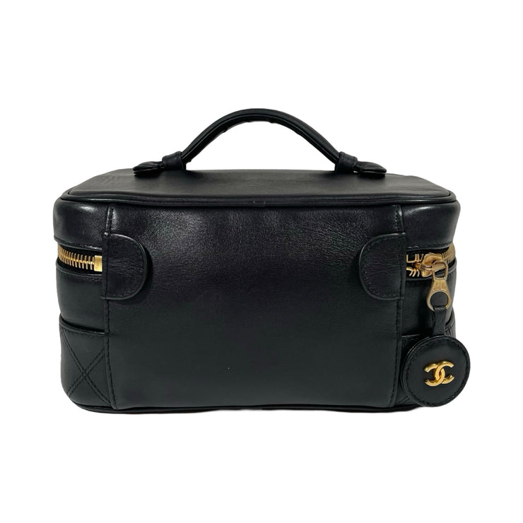 Chanel - CC Vintage Bicolore Lambskin Vanity Cosmetics Handbag