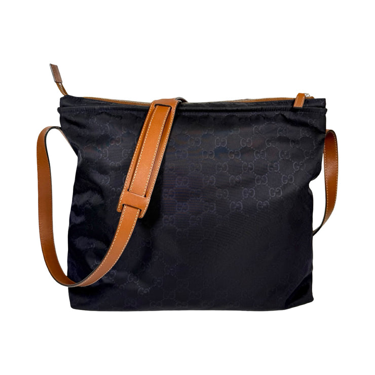 Gucci - Navy GG Supreme Nylon Messenger
