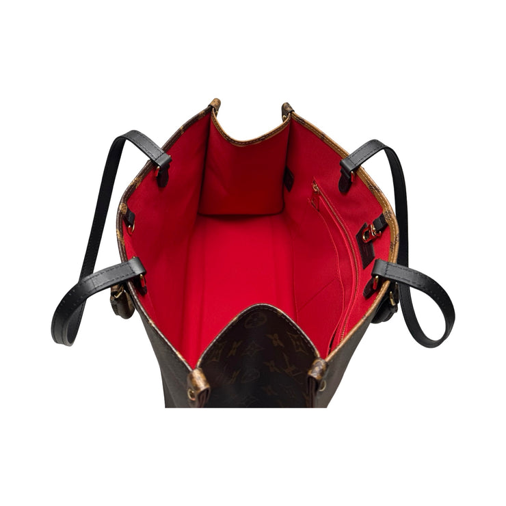 Louis Vuitton - LV Giant Reverse Monogram Onthego MM