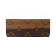 Louis Vuitton - LV Giant Reverse Monogram OnTheGo MM