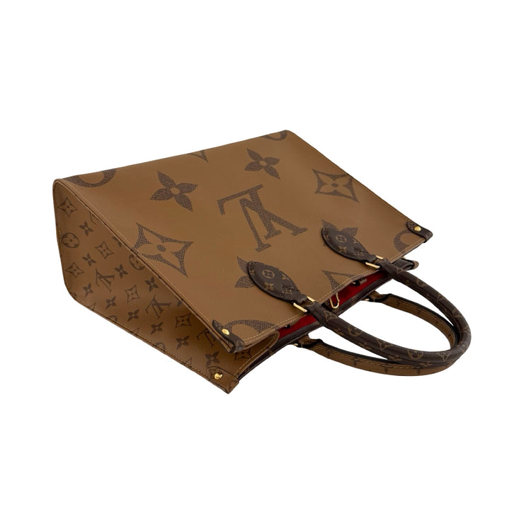 Louis Vuitton - LV Giant Reverse Monogram OnTheGo MM