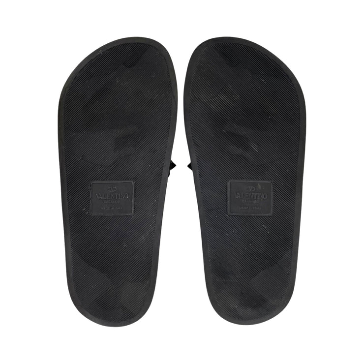 Valentino Garavani - Black Rubber Rockstud Slides
