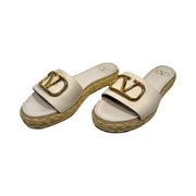 Valentino Garavani - Ivory VLogo Slides 39