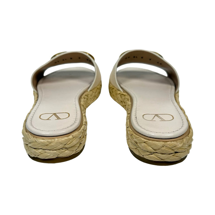 Valentino Garavani - Ivory VLogo Slides 39