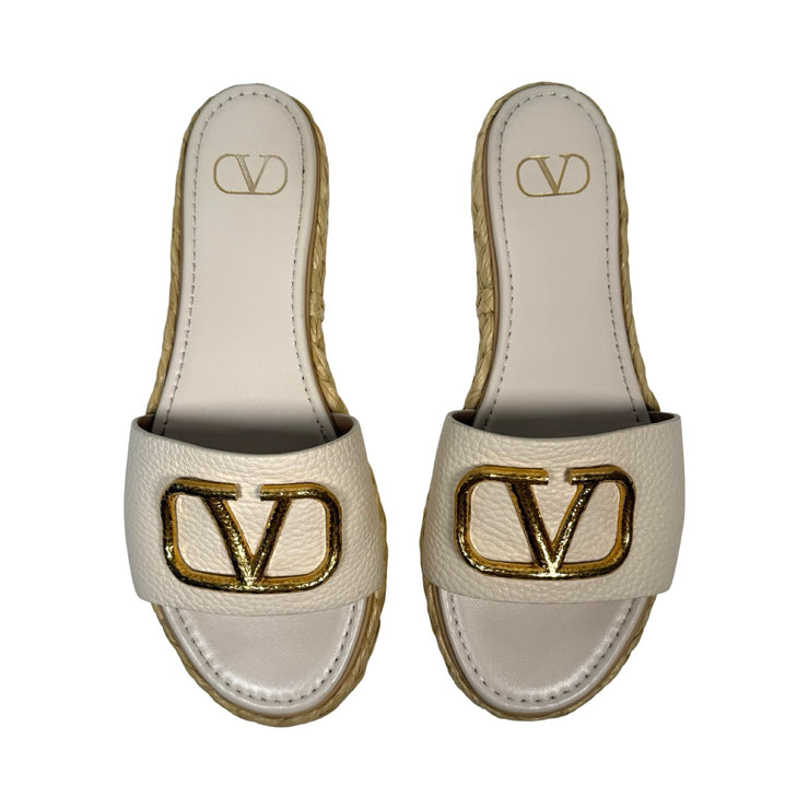 Valentino Garavani - Ivory VLogo Slides 39